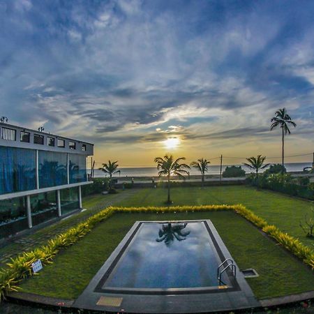 Calypso Sunset Hotel Iranawila Luaran gambar