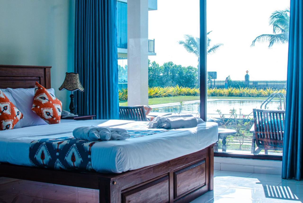 Calypso Sunset Hotel Iranawila Luaran gambar