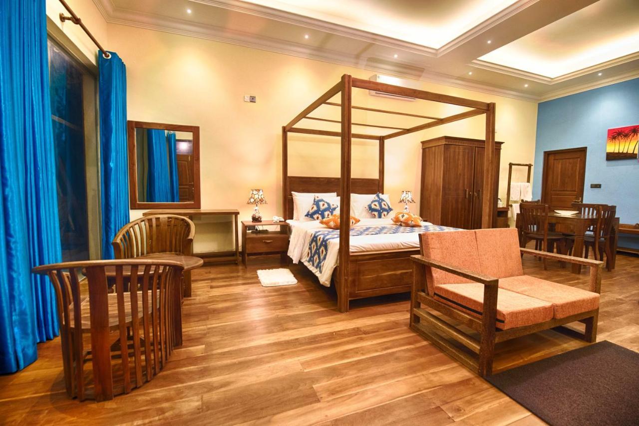 Calypso Sunset Hotel Iranawila Luaran gambar