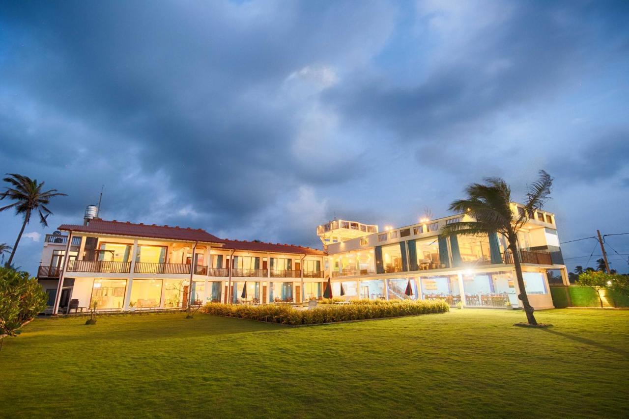 Calypso Sunset Hotel Iranawila Luaran gambar