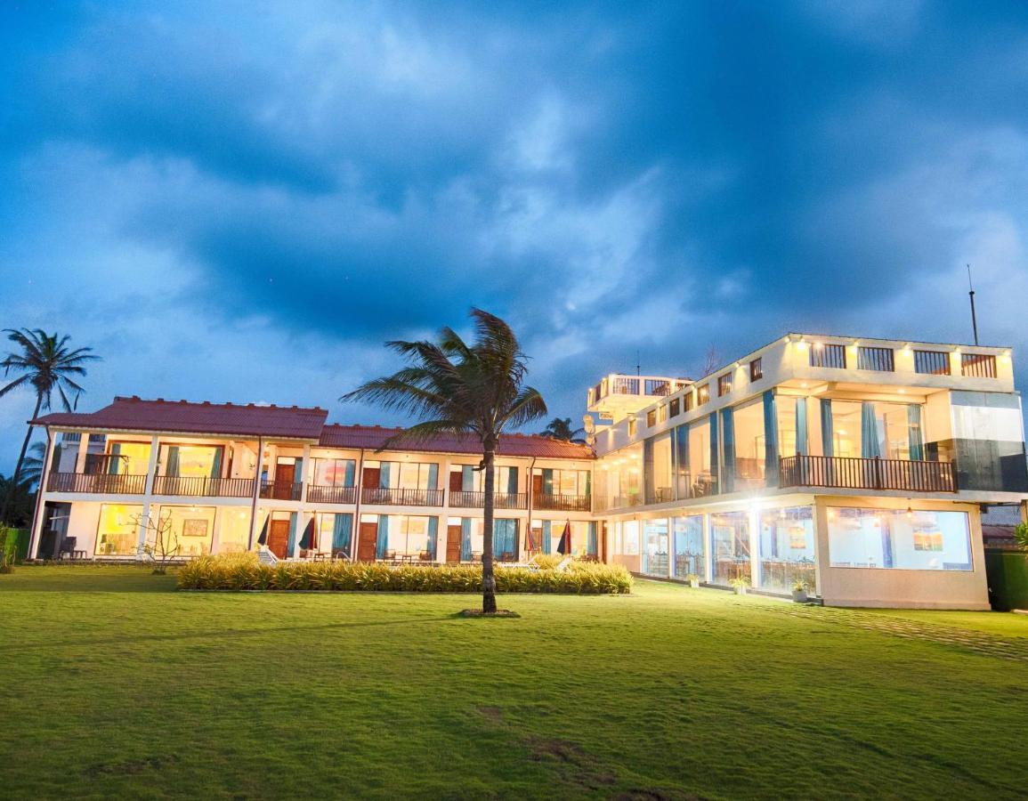 Calypso Sunset Hotel Iranawila Luaran gambar